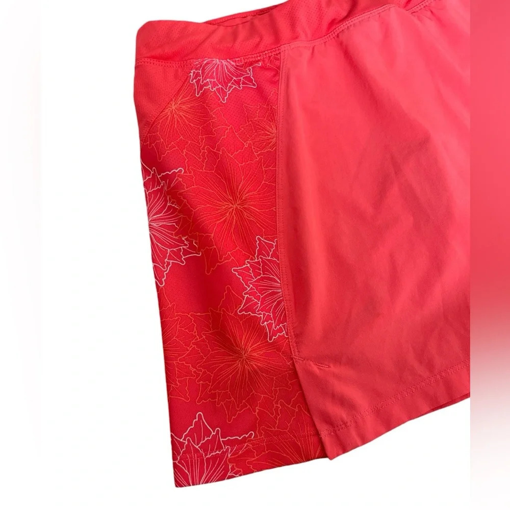 Ladies The North Face Salmon Print Athletic Skort, Flight Series Size Medium - Picture 2 of 9